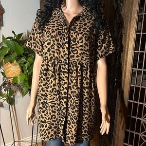 MISSGUIDED SMOCK TOP M-L